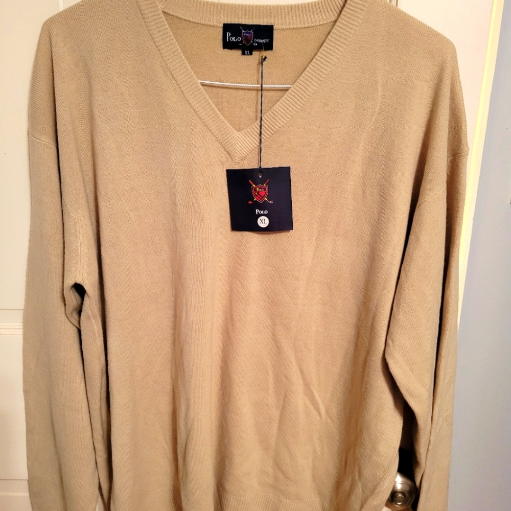 Men's sweater